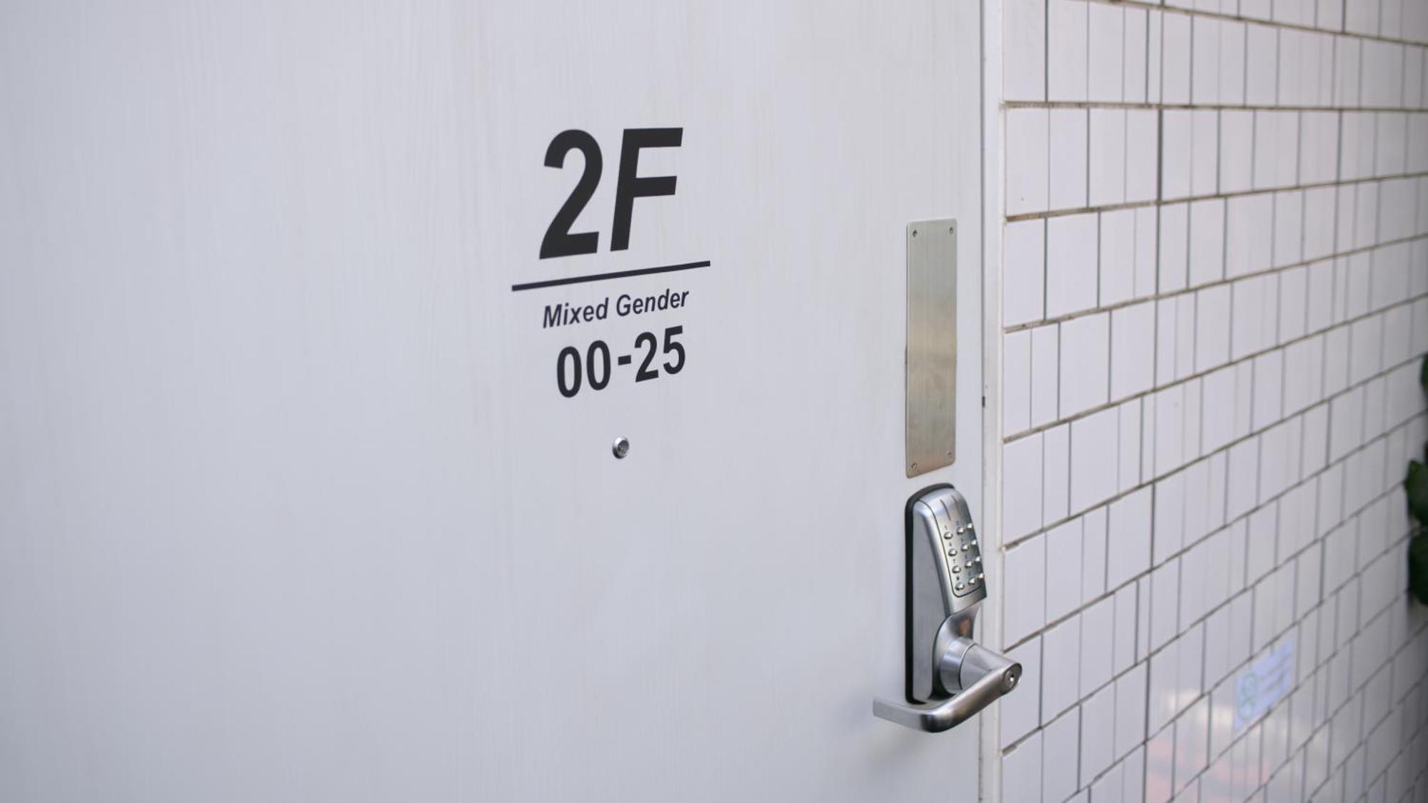 Almond Hostel & Cafe Shibuya Tokio Exterior foto