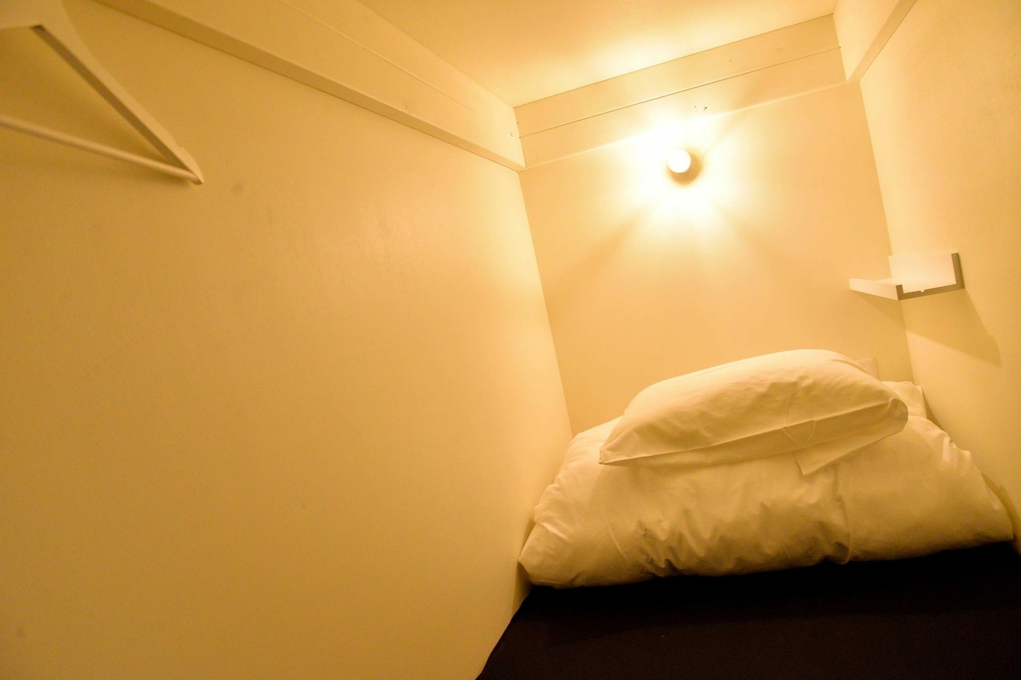 Almond Hostel & Cafe Shibuya Tokio Exterior foto